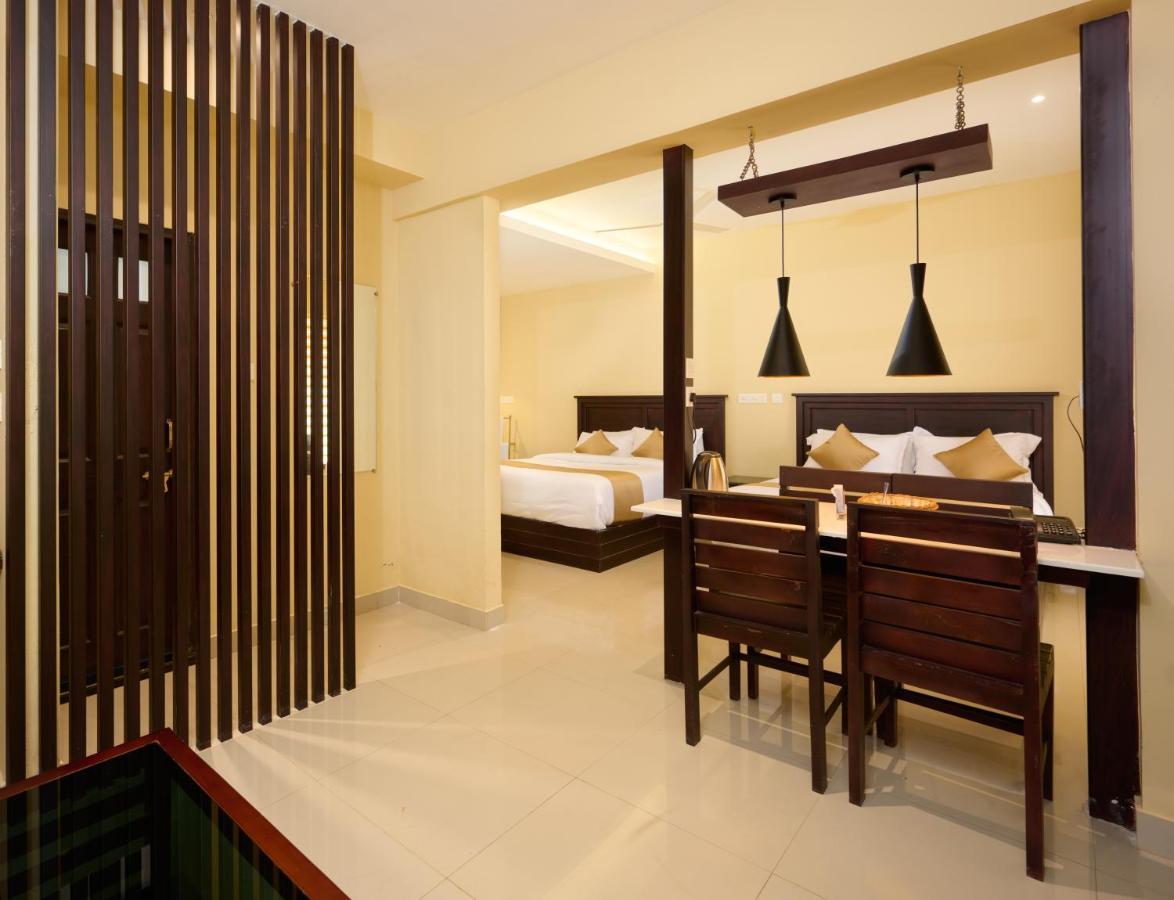 Thekkady Gavi Suites Vandiperiyār Dış mekan fotoğraf
